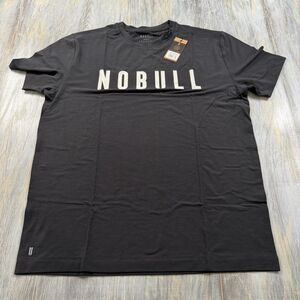 NOBULL Large Shirt